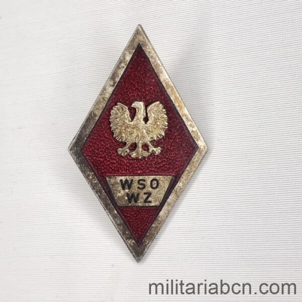 People's Republic of Poland. Military Academy Badge. School of Mechanized Forces Officers. Odznaka Wyższe j Oficerska Szkoły Wojsk Zmechanizowanych.