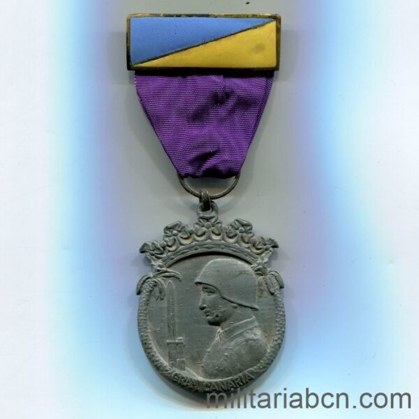 Medalla del Excombatiente Canario del Cabildo de Gran Canaria de la Guerra Civil.