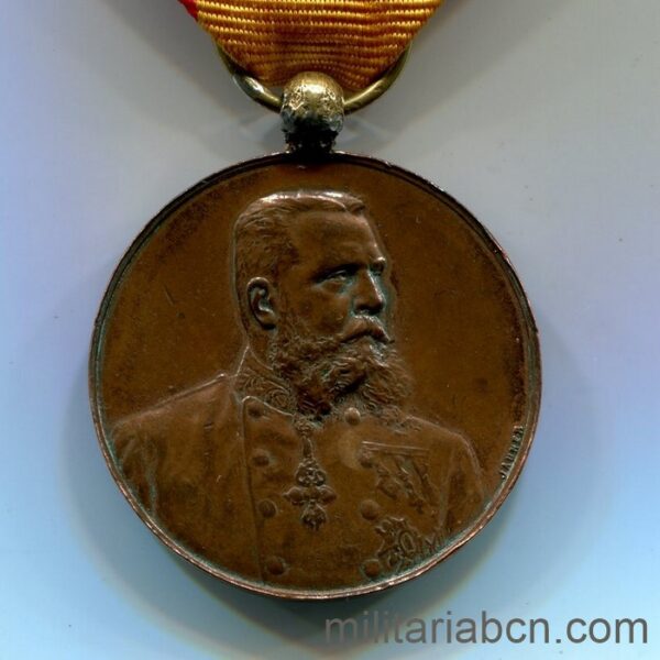 Medalla a los Veteranos Carlistas. Creada en 1908 como reconocimiento a los combatientes carlistas en la Tercera Guerra Carlista.