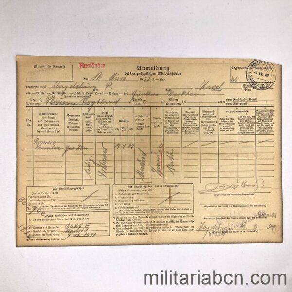 Alemania III Reich. Ficha del registro policial de un español en Alemania en 1942. Documento alemán de la Segunda Guerra Mundial