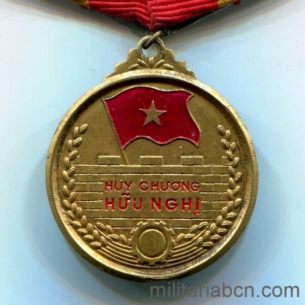 República Socialista del Vietnam. Medalla de la Amistad. Concedida a Extranjeros.