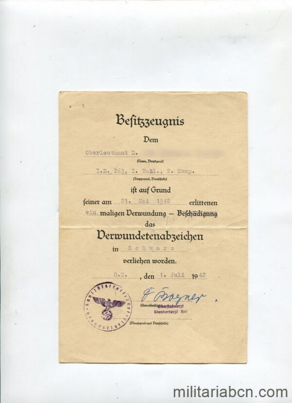 Concesión de la Placa alemana de Herido, versión en negro. 1942.