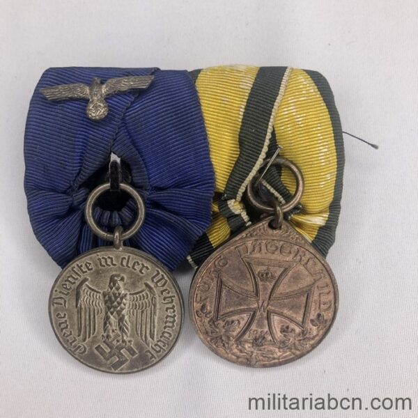 Alemania III Reich. Pasador dos medallas: Medalla 4 Años de Servicio Wehrmacht y la Medalla de Honor