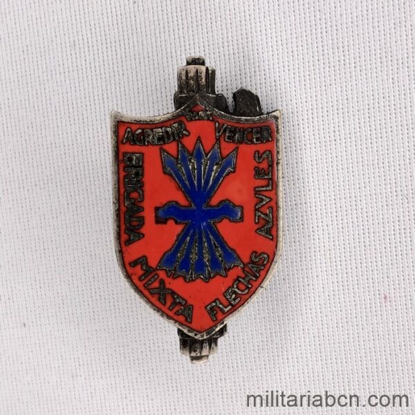 Italian badge of the Blue Arrows Legionary Division. Italian Volunteers, Badge of the Spanish Civil War. CTV