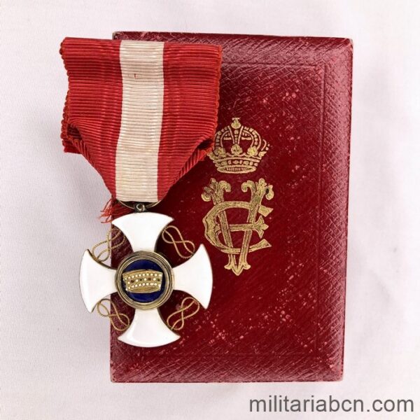 Italy. Knight's Cross of the Order of the Italian Crown.