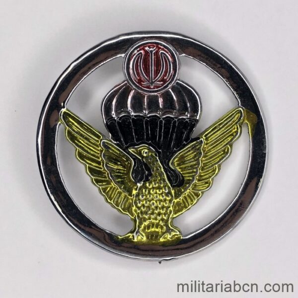 Islamic Republic of Iran. Army Paratroopers Beret Badge, Artesh. Metal. Model 2a.