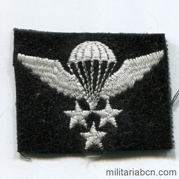 Islamic Republic of Iran. Army Paratrooper Wings, Artesh in cloth. Master. Silver version.