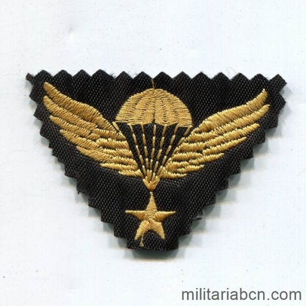 Islamic Republic of Iran. Army Paratrooper Wings, Artesh in cloth. Basic. Gold version. N4