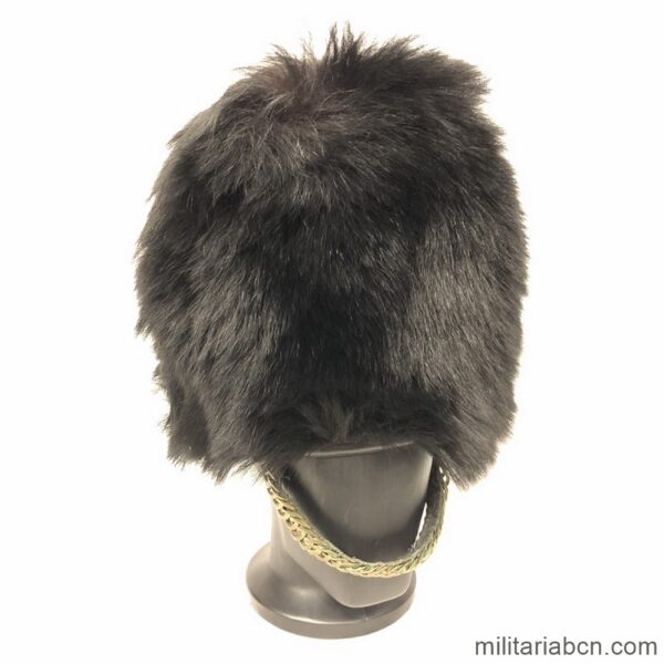 Bear Skin cap, of the British Royal Guard. 90s