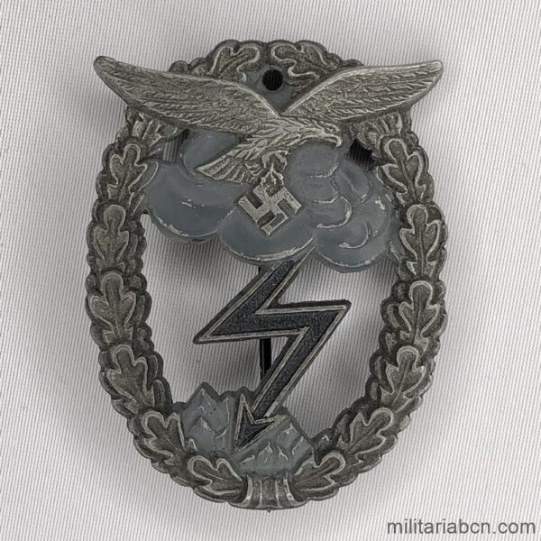 Germany. III Reich. Luftwaffe Ground Assault Badge. Manufactured by Arno Wallpach. Preserves the blue color of the clouds.