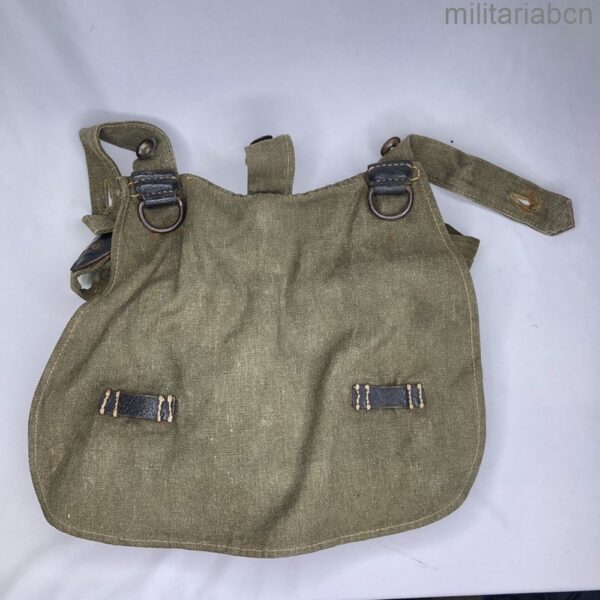 Germany III Reich. Bread bag or Brotbeutel M31 of the Wehrmacht. German equipment of the Second World War. Militaria Barcelona