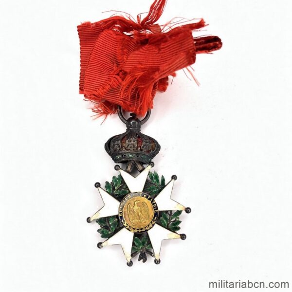 Francia. Cruz de Caballero de la Orden de la Legión de Honor. Modelo II Empire. 1852-1870. Época Napoleón III. Croix de Chevalier de la Légion d'Honneur