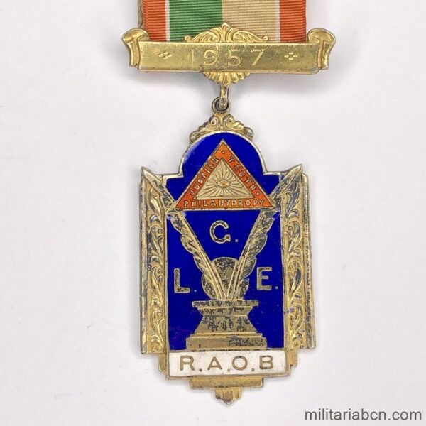 Medalla Maçònica. Regne Unit. Grand Lodge of England. Royal Antediluvian Order of Buffaloes. 1957. Secretary