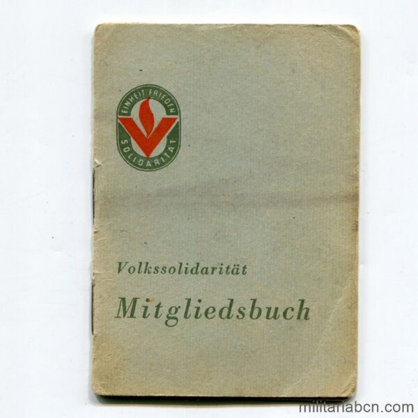 DDR Volkssolidarität card. Mitgliedsbuch. 1959. With quotation stamps from the years 1963 to 1965