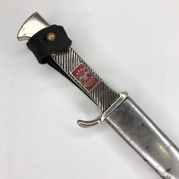 Cuchillo o daga de Falange. Variante fabricada en Mallorca durante la Guerra Civil.