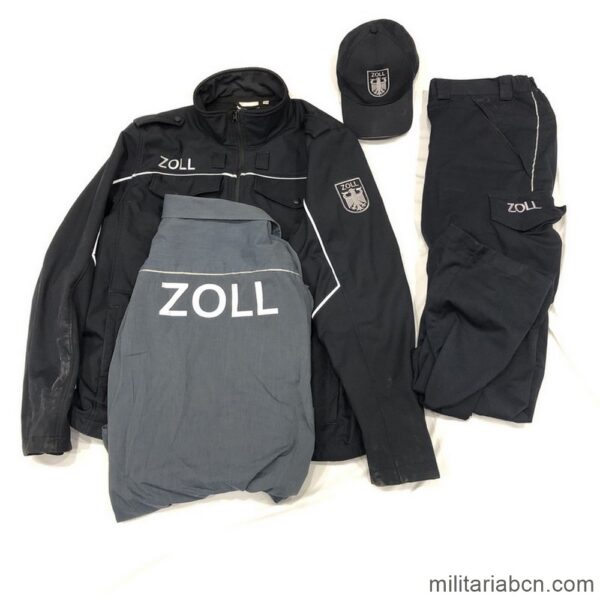 Alemania. Uniforme de Agente de Aduanas, Zoll. Guerrera, camisa, pantalones y gorra