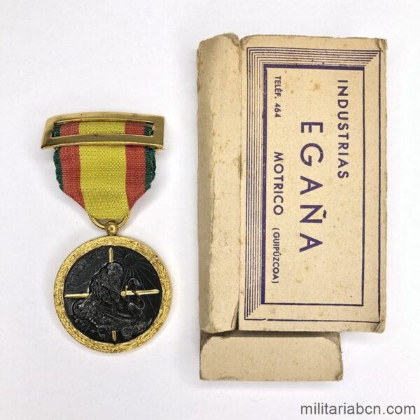 Medalla de Campaña 1936-1939 de Retaguardia. Condecoración militar española otorgada entre los años 1938 y 1939, durante la Guerra Civil Española.