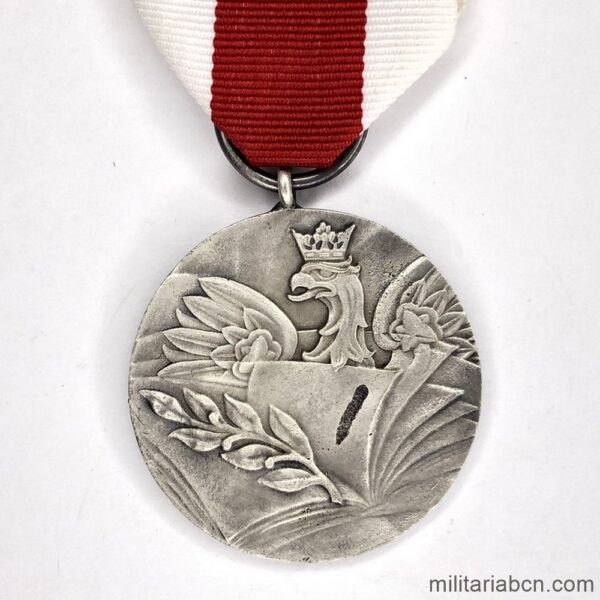 Poland. Republic of Poland 1991. Medal of the Director of National Defense. silver version. Komendanta Akademii Obrony Narodowej.