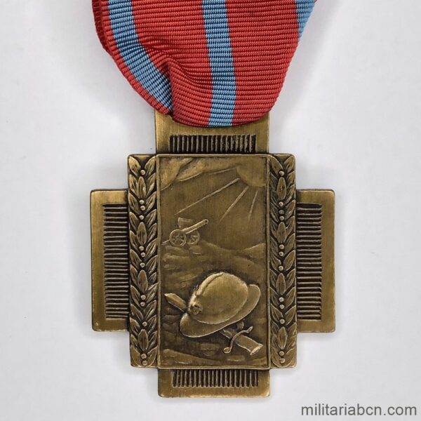 Bélgica. Croix de Feu 1914-1918 o Cruz de Fuego. Segundo modelo. Medalla belga de la Primera Guerra Mundial.