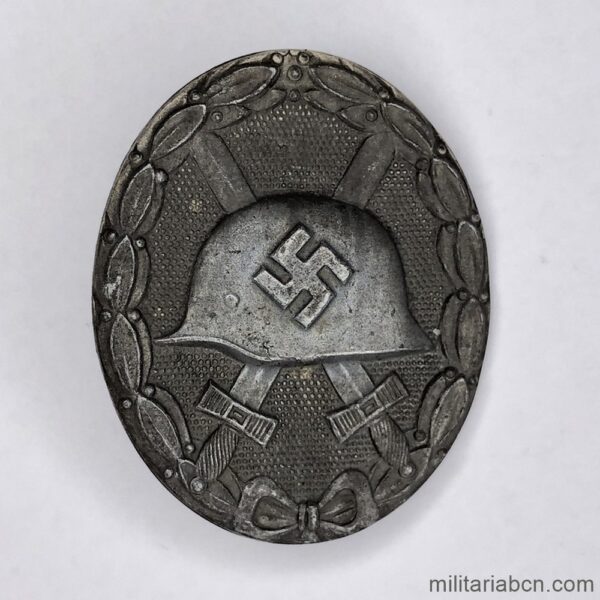 Germany III Reich. Wound badge silver version. Kriegsmetall. Marked L22. Manufactured by Glaser & Söhne. Dresden. German World War II medal