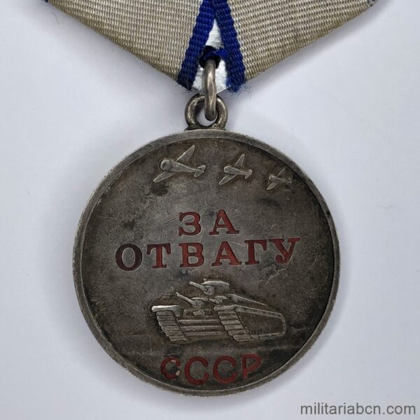 Unión Soviética URSS. Medalla al Valor con número 3154999. Concedida en 1945. Tipo 2, Opción 1. Medalla soviética de la Segunda Guerra Mundial.