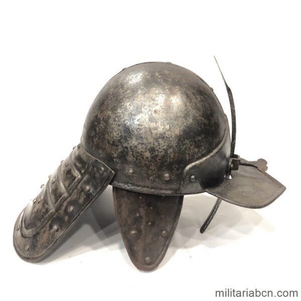 Pappenheimer or Lobster-tailed pot helmet from the 17th century
